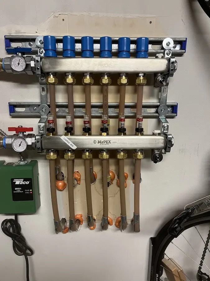 Plumber performing Leak Detection at a residential property in Tucumcari